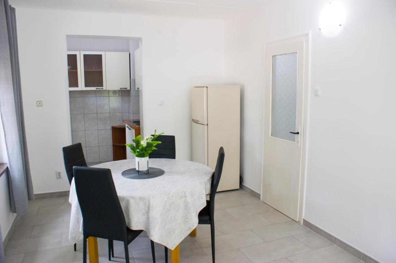 Holiday Home I.D.A. Banjole Ngoại thất bức ảnh